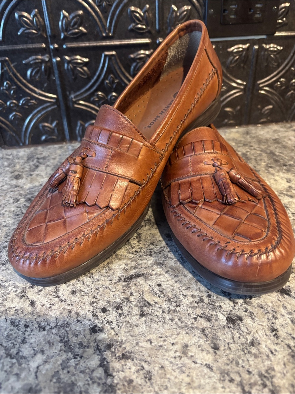 Men's Tan Leather Tassel Loafers - Classic Slip-On Dress Casual